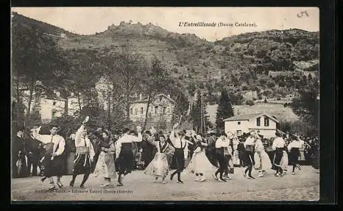 AK Pyrenäen / Pyrénées, L`Entreillissade, Danse Catalane