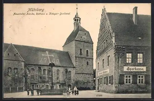 AK Mühlberg / Elbe, Sparkasse, Neustädter Kirche, Rathaus u. Krieger-Denkmal