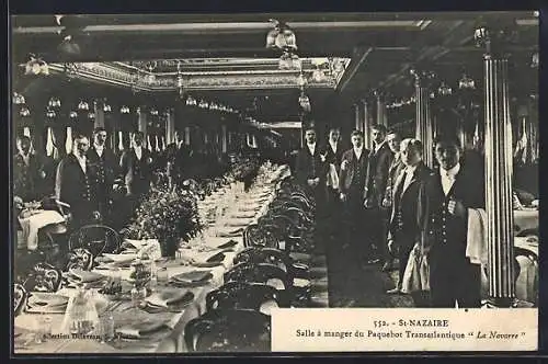 AK St-Nazaire, Salle à manger du Paquebot Transatlantique La Navarre, Passagierschiff, Speisesaal