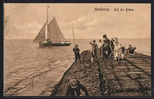 AK Norderney, Urlauber auf der Buhne