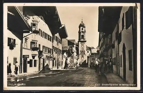 AK Mittenwald, Strassenpartie mit Bank