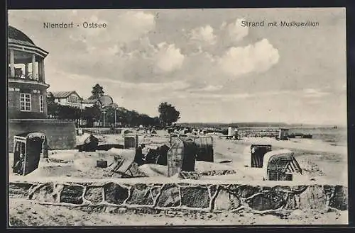 AK Niendorf / Ostsee, Strand mit Musikpavillon