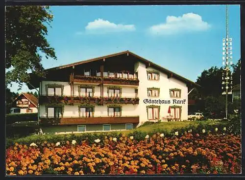 AK Übersee-Feldwies am Chiemsee, Kurhotel Buchwald, Bes. K. u. H. Rank, Ansicht mit Gartenanlage