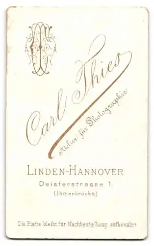 Fotografie Carl Thies, Linden-Hannover, Deisterstrasse 1, Porträt von zwei jungen Frauen