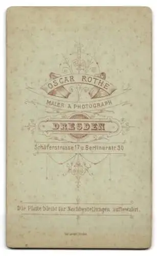 Fotografie Oscar Rothe, Dresden, Schäferstrasse 17, Porträt einer Frau mit Hochsteckfrisur