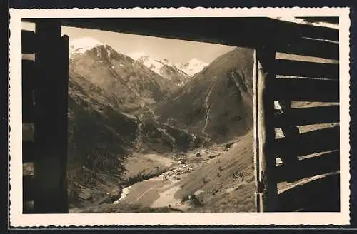 AK Vent /Oetztaler Alpen, Blick zu den Bergen durch ein Fenster