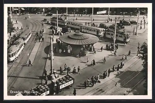 AK Dresden, Postplatz mit Strassenbahn