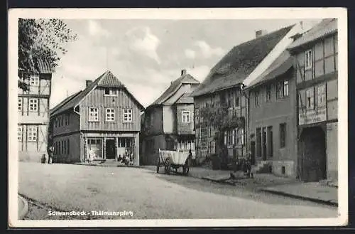 AK Schwanebeck / Oschersleben, Thälmannplatz mit Konsum Geschäft