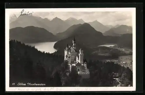 AK Neuschwanstein, Das Schloss aus der Vogelschau