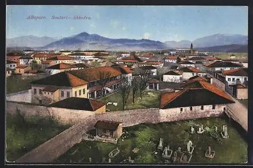 AK Shkodra, Panorama mit Friedhof