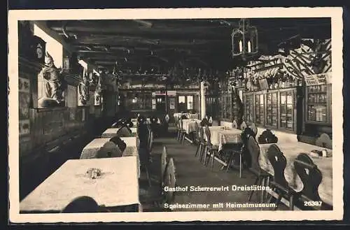 AK Dreistetten, Gasthof Scherrerwirt, Speisezimmer mit Heimatmuseum