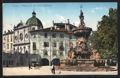 AK Trento, Der grosse Platz mit Springbrunnen