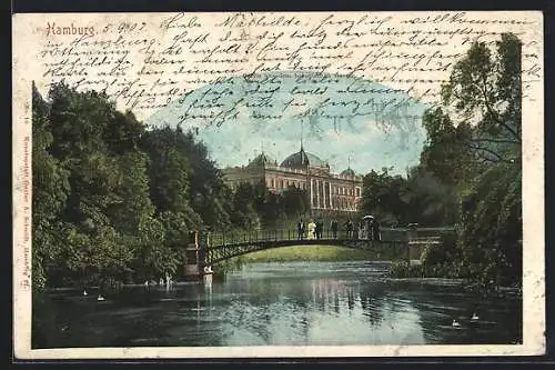 AK Hamburg, Botanischer Garten, Brücke mit Spaziergängern