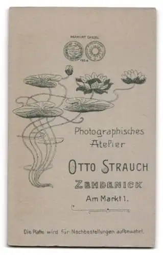 Fotografie Otto Strauch, Zehdenick, Am Markt 1, Brustporträt eines Mannes mit Schnurrbart