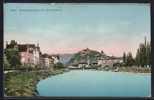 AK Graz, Radetzkybrücke mit Schlossberg