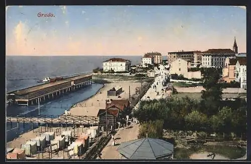 AK Grado, Teilansicht mit Ort, Strand und Bädern