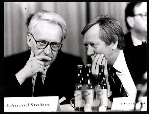 Fotografie Werek, München, Bayrischer Innenminister Edmund Stoiber, bayrischer Kultusminister Hans Zehetmair