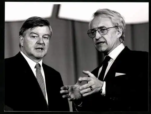 Fotografie Werek, München, CSU-Politiker Edmund Stoiber, Professor Hans Maier