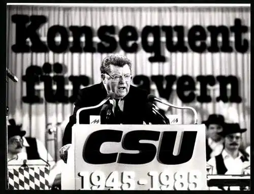 Fotografie Sven Simon, Bonn, Franz-Josef Strauss auf dem CSU-Parteitag 1985 in München