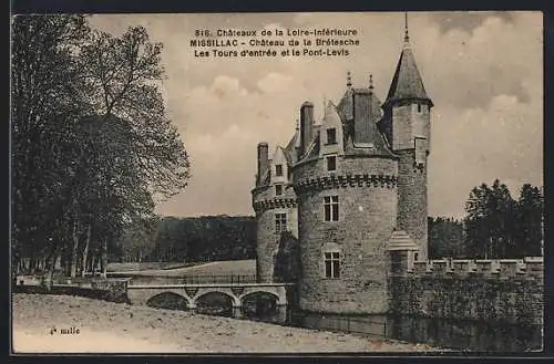 AK Missilac /L.-I., Chateau de la Brétesche, Les Tours d`entrée et le Pont-Levis