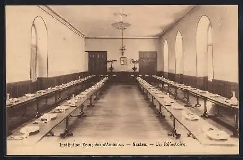 AK Nantes, Institution Francoise-d`Amboise, Un Réfectoire