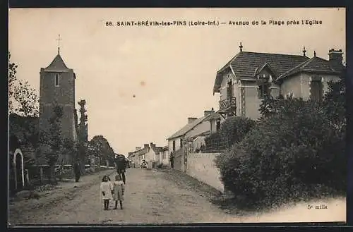 AK Saint-Brèvin-les-Pins, Avenue de la Plage près l`Eglise