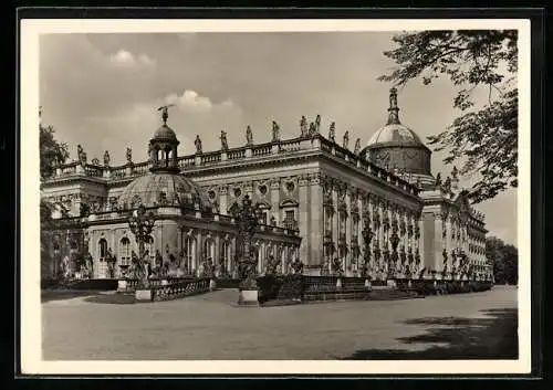 Foto-AK Deutscher Kunstverlag, Nr.42b: Potsdam, Neues Palais von Südosten aus