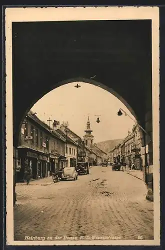 AK Hainburg an der Donau, Durchblick in die Wienerstrasse