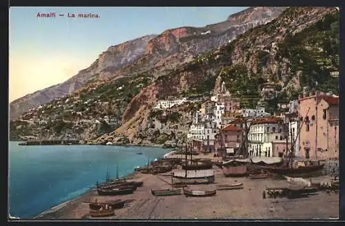 AK Amalfi, La marina