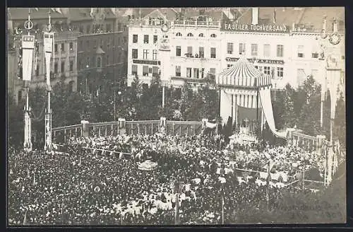 Foto-AK Köln, Menschenmassen auf dem Eucharistischen Kongress 1909