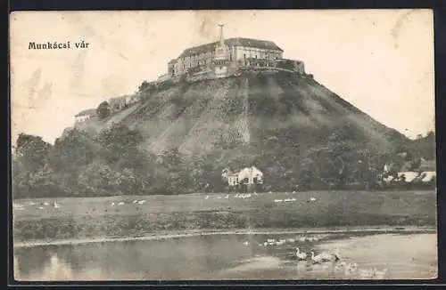 AK Munkácsi vár, Blick hinauf zur Burg