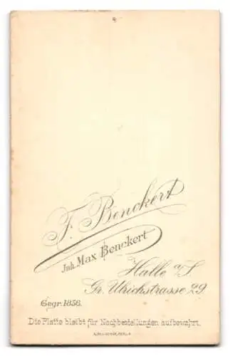 Fotografie F. Benckert, Halle a. S., Gr. Ulrichstr. 29, Portrait eines Mannes mit Schnurrbart