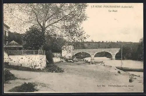 AK La Haie-Fouassière, Le Port avec vue sur le pont et la rivière