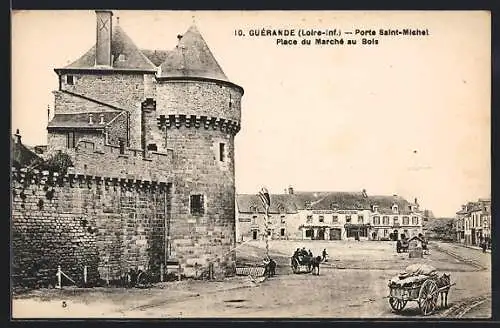 AK Guérande, Porte Saint-Michel et Place du Marché au Bois