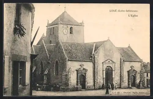 AK Legé, L`Église