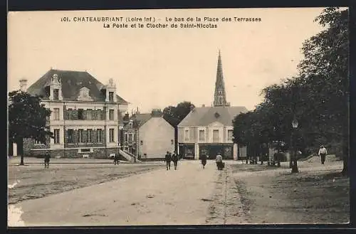 AK Chateaubriant /L.-I., Le bas de la Place des Terrasses, La Poste et le Clocher de Saint-Nicolas