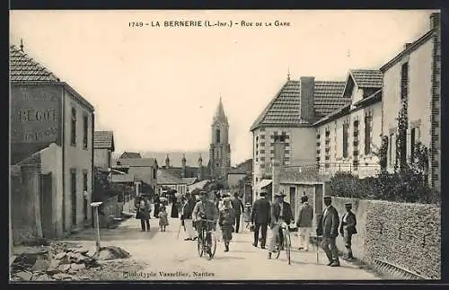 AK La Bernerie /L.-I., Rue de la Gare