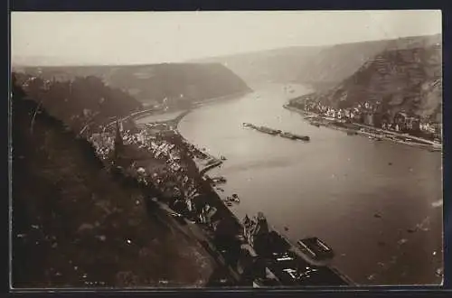 AK St. Goar, Ortsansicht mit Fluss aus der Vogelschau