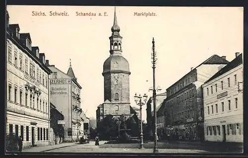 AK Schandau a. E., Marktplatz mit Kirchturm, Amtsgericht und Gaststätte zum Forsthaus