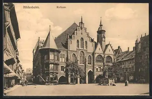 AK Hildesheim, Rathaus mit Brunnen