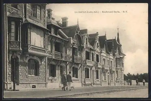 AK La Baule, Boulevard Daru avec bâtiments résidentiels élégants