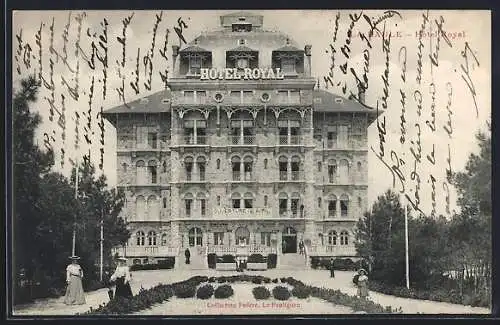 AK Montélimar, Hôtel Royal avec jardin et visiteurs