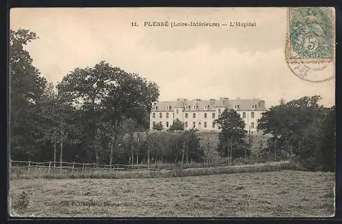 AK Plessé, L`Hôpital entouré de verdure