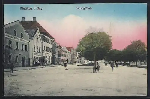 AK Plattling i. Bay., Gasthaus zur Alm und Geschäft am Ludwig-Platz