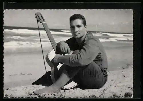 AK Musiker Freddy am Strand