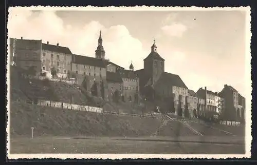 AK Graudenz /Weichsel, Panorama mit Wall und Türmen