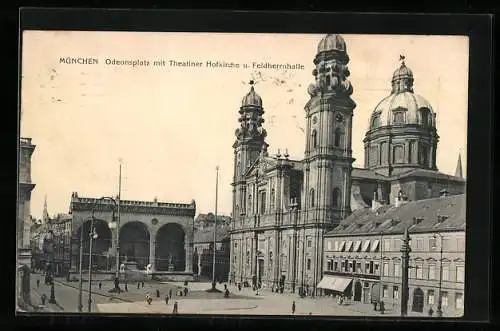 AK München, Odeonsplatz mit Theatiner Hofkirche und Feldherrnhalle