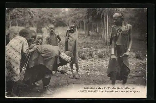 AK Saint Esprit, Fiancee conduite a la baguette chez son futur epouc, afrikanische Volkstypen