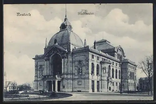 AK Rostock, Stadttheater mit Anlagen