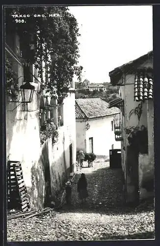 AK Taxco, Strassenpartie mit Restaurant